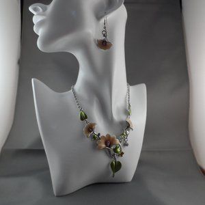 Vintage Enamel Flower Necklace 19" with Matching Earrings